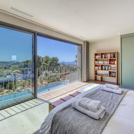 Villa Terre De Provence-luxurious Villa-pool-sea View
